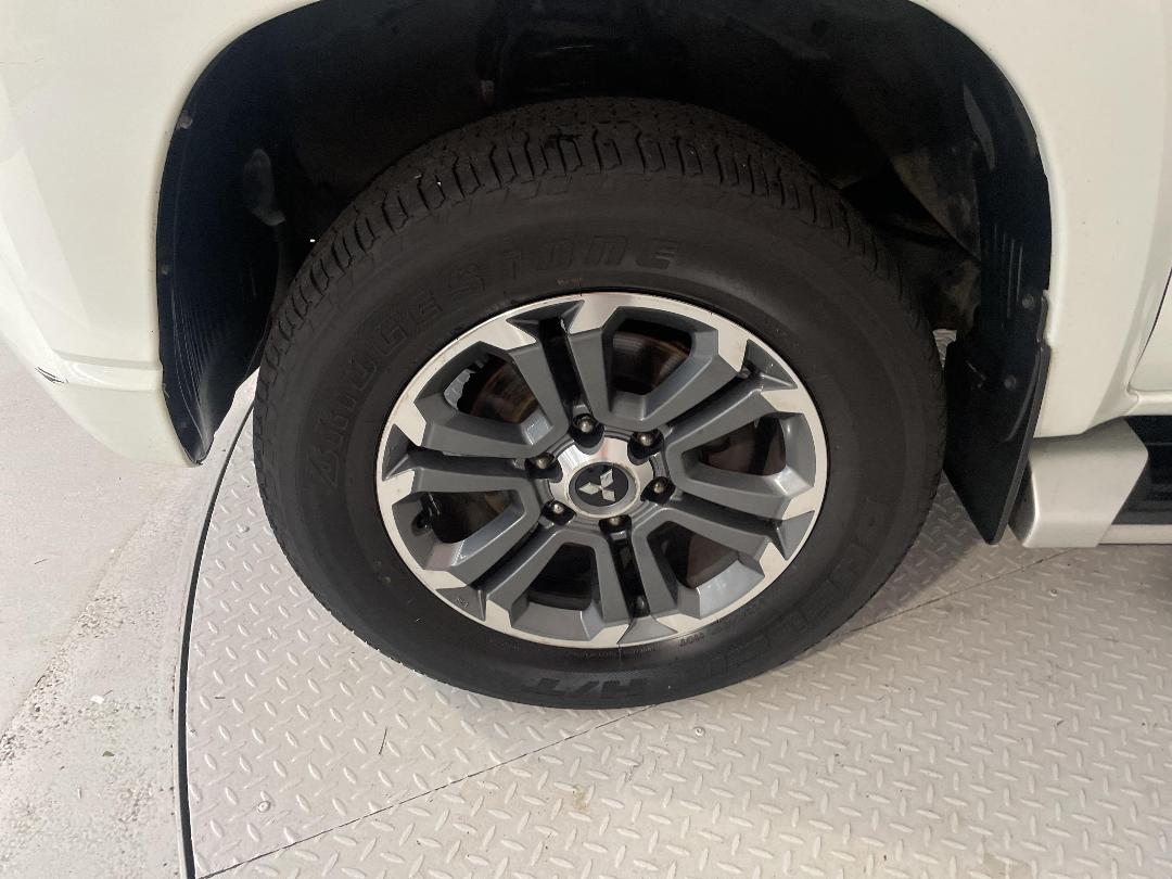 Photo '10' of Mitsubishi Triton Photo '10' of Mitsubishi Triton