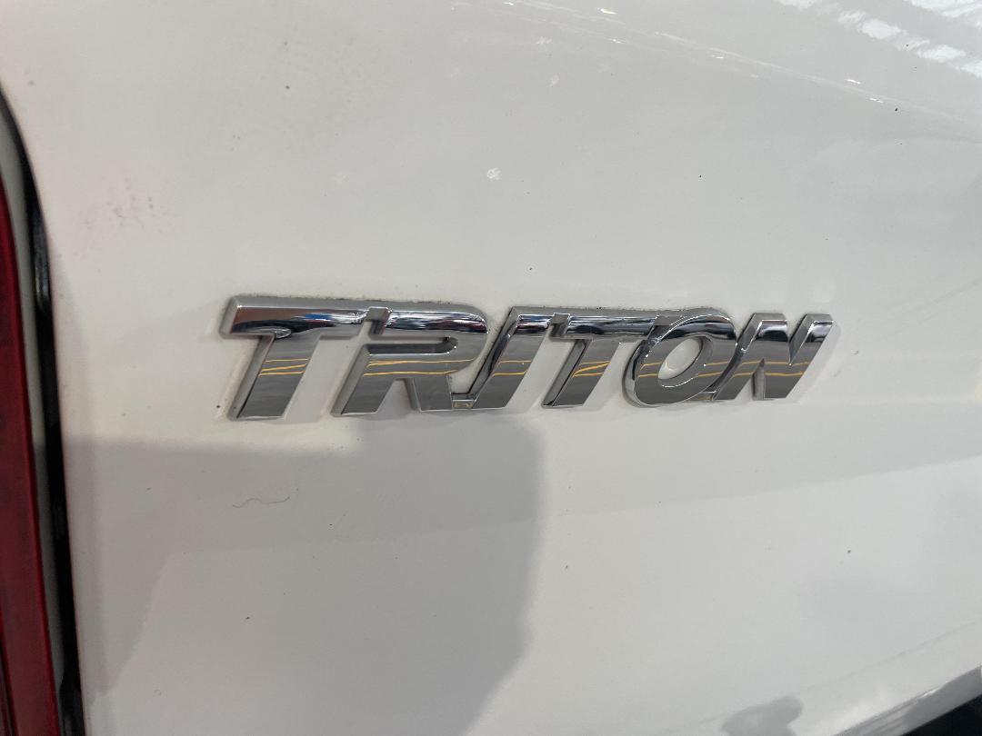 Photo '36' of Mitsubishi Triton Photo '36' of Mitsubishi Triton