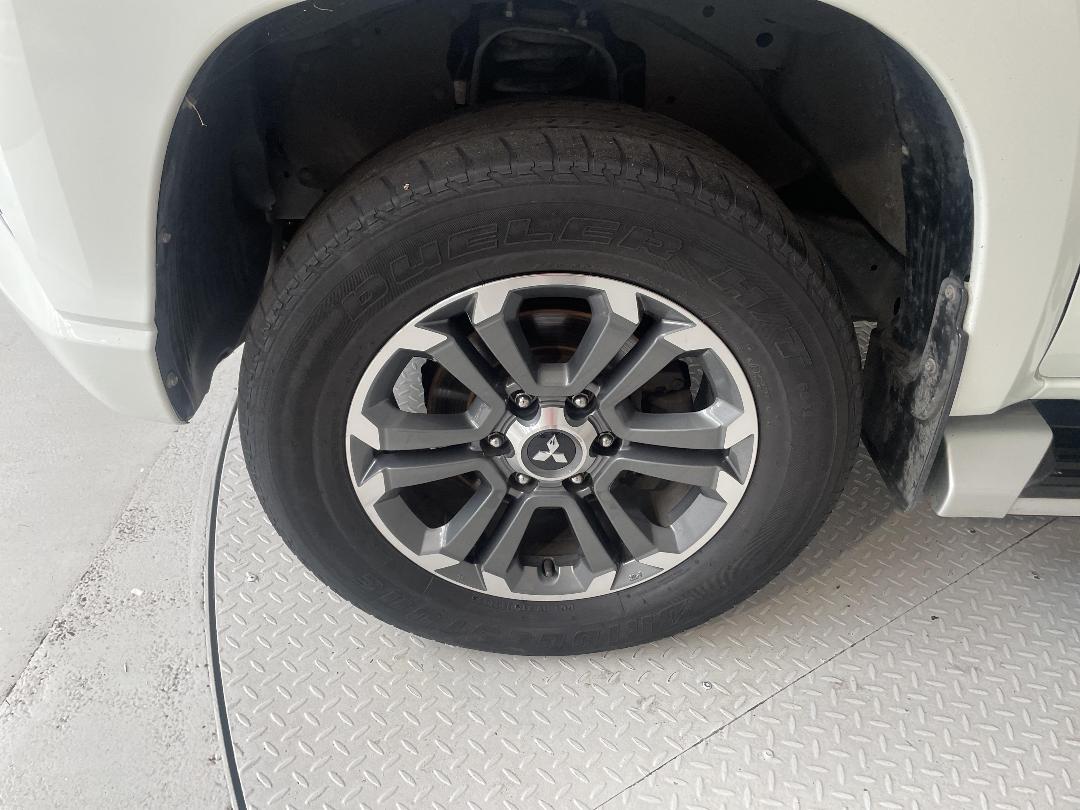 Photo '10' of Mitsubishi Triton Photo '10' of Mitsubishi Triton