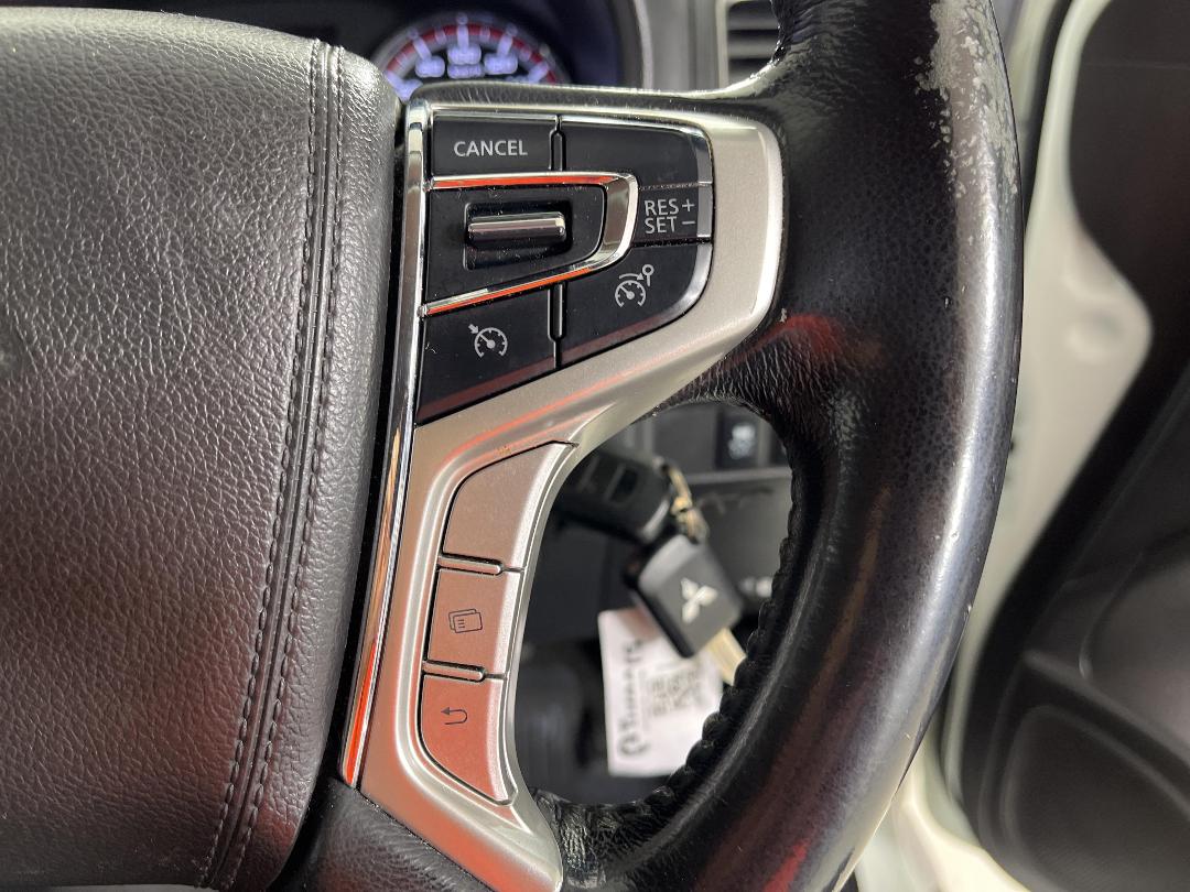 Photo '25' of Mitsubishi Triton Photo '25' of Mitsubishi Triton