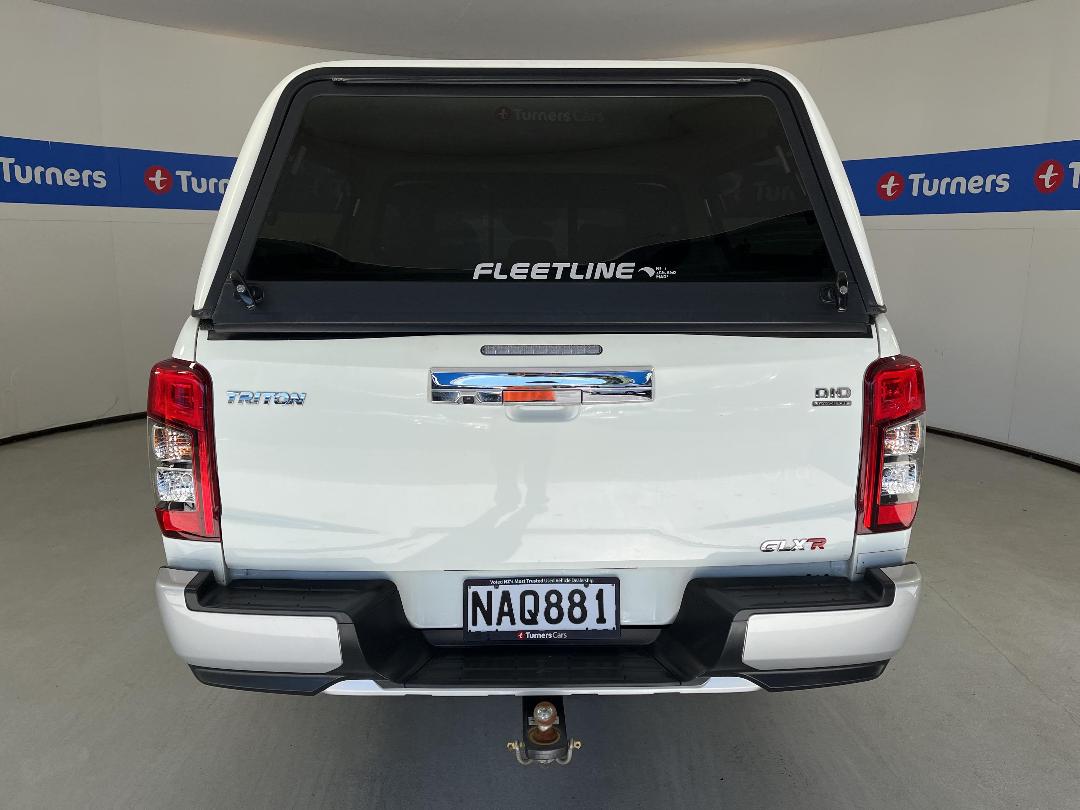 Photo '6' of Mitsubishi Triton Photo '6' of Mitsubishi Triton