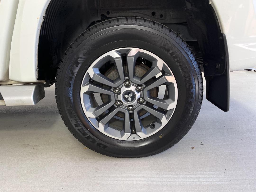 Photo '11' of Mitsubishi Triton Photo '11' of Mitsubishi Triton