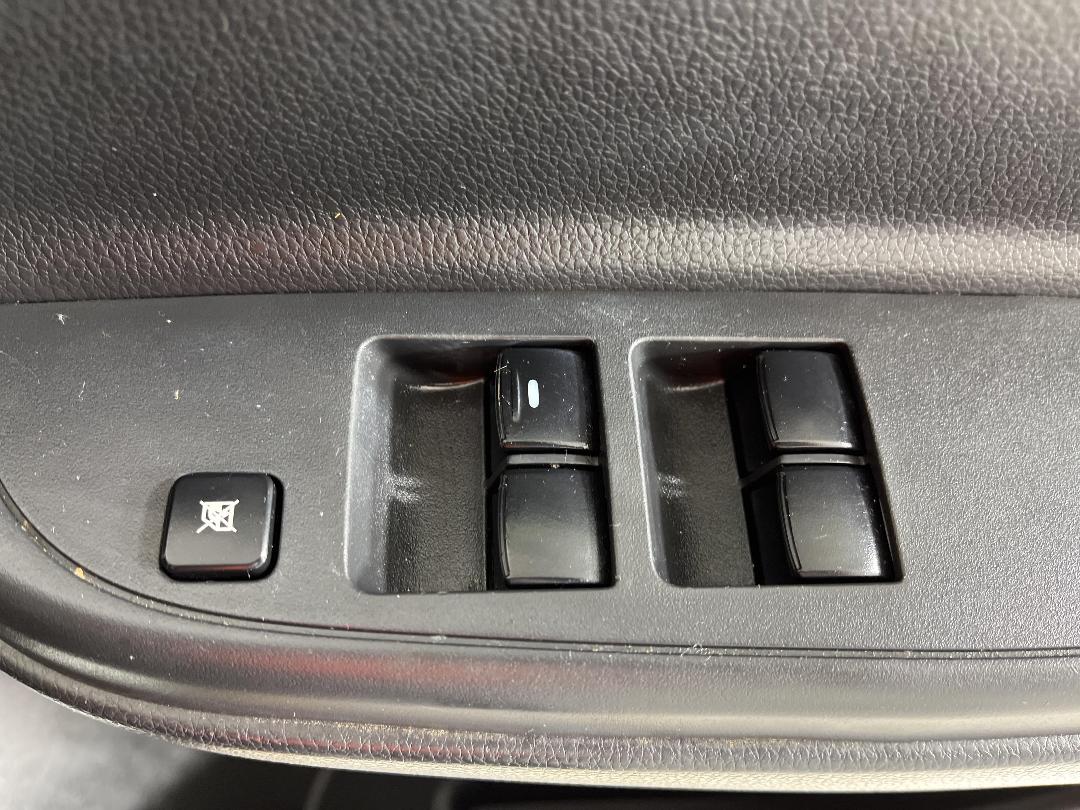 Photo '26' of Mitsubishi Triton Photo '26' of Mitsubishi Triton