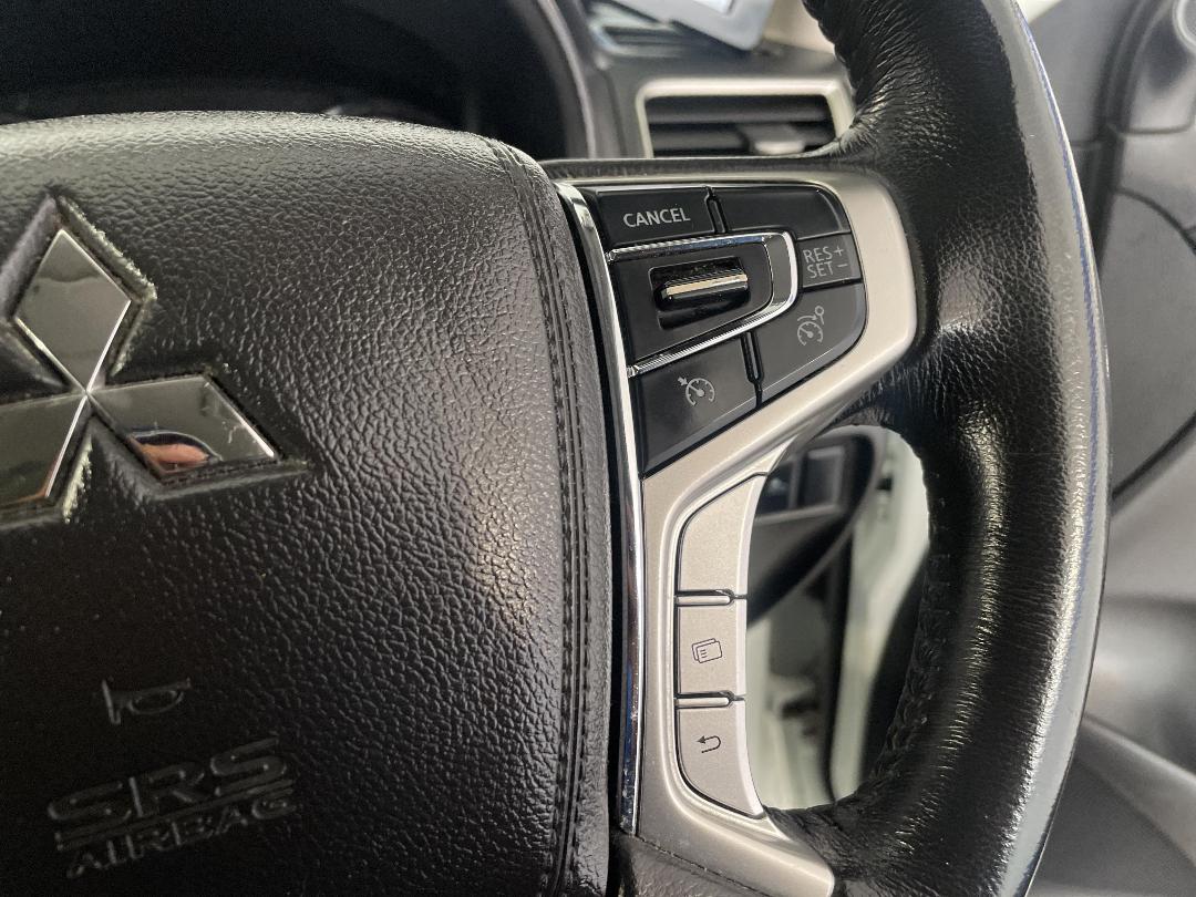 Photo '25' of Mitsubishi Triton Photo '25' of Mitsubishi Triton