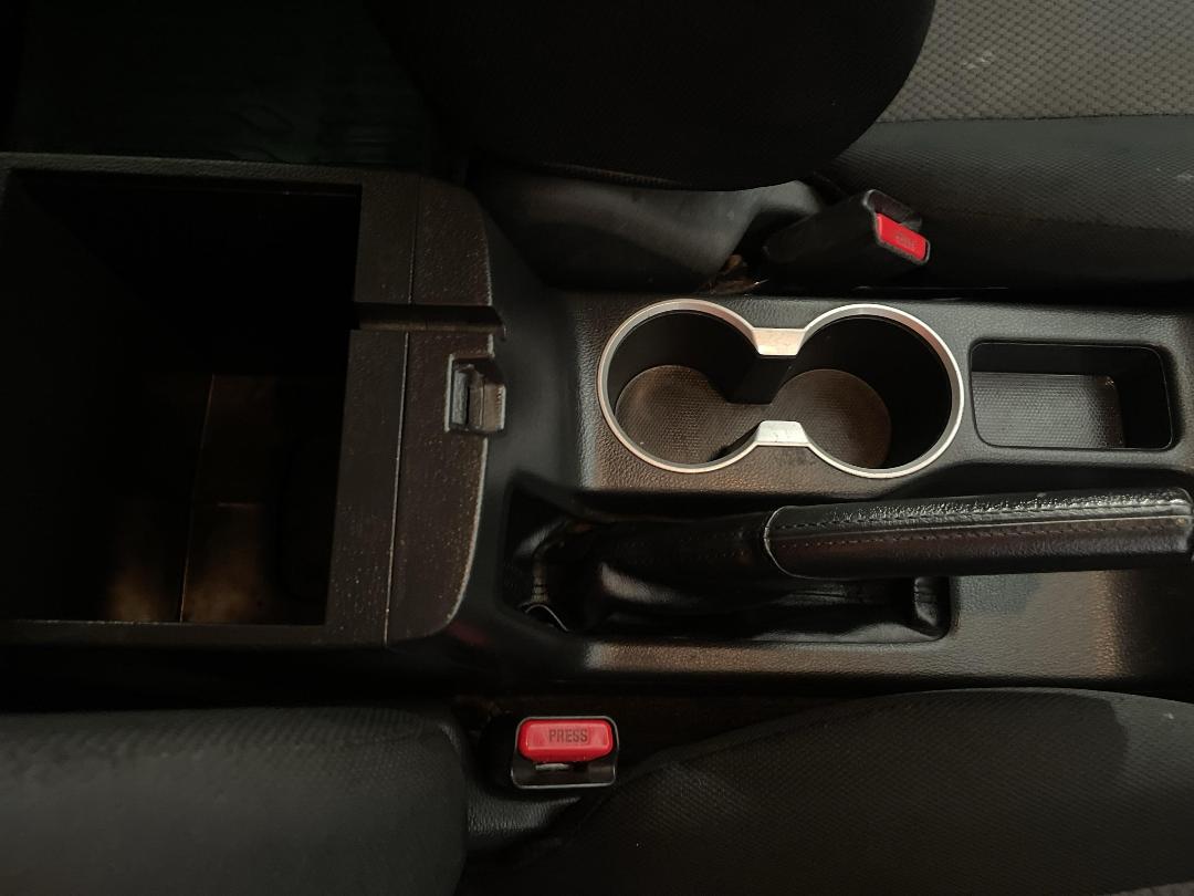 Photo '33' of Mitsubishi Triton