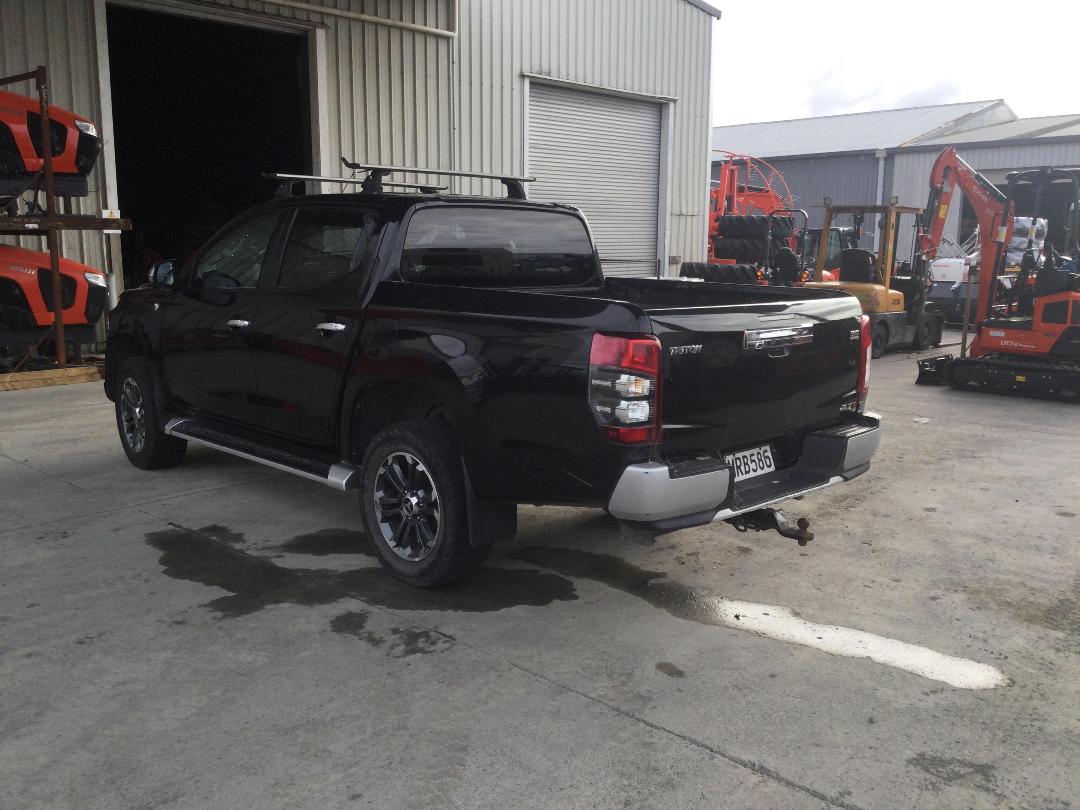 Photo '4' of Mitsubishi Triton DC Glxr 6MT Photo '4' of Mitsubishi Triton DC Glxr 6MT