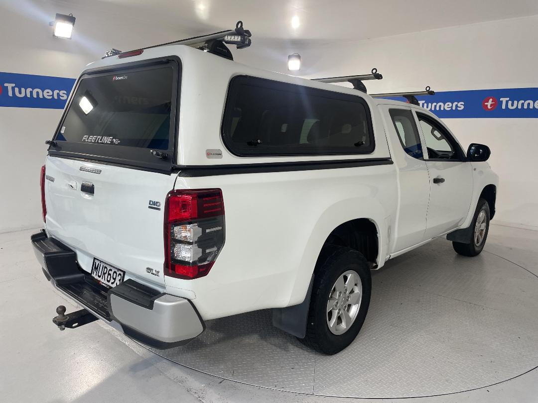 Photo '7' of Mitsubishi Triton