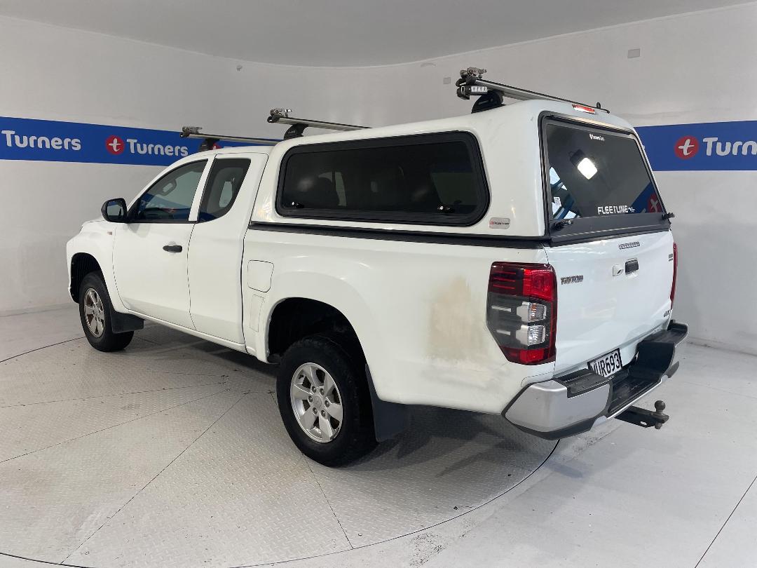 Photo '5' of Mitsubishi Triton