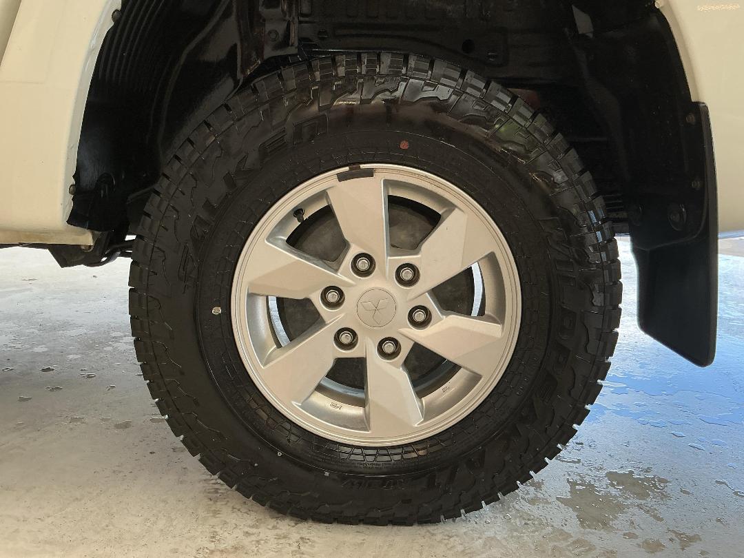 Photo '11' of Mitsubishi Triton Photo '11' of Mitsubishi Triton