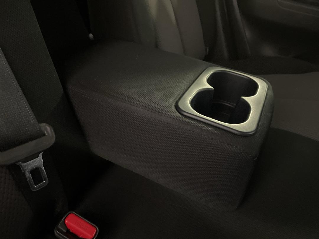 Photo '23' of Mitsubishi Triton