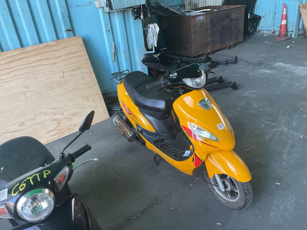 Photo '2' of Moped Yiben YB50QT Photo '2' of Moped Yiben YB50QT