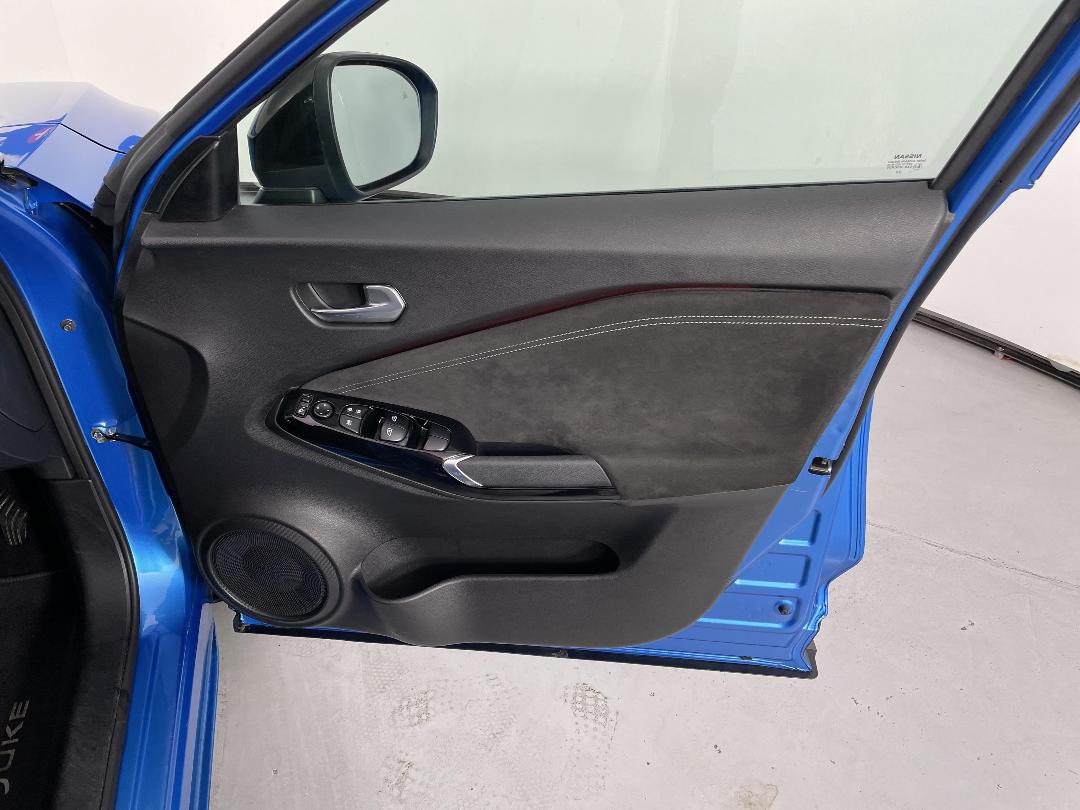 Photo '15' of Nissan Juke Photo '15' of Nissan Juke