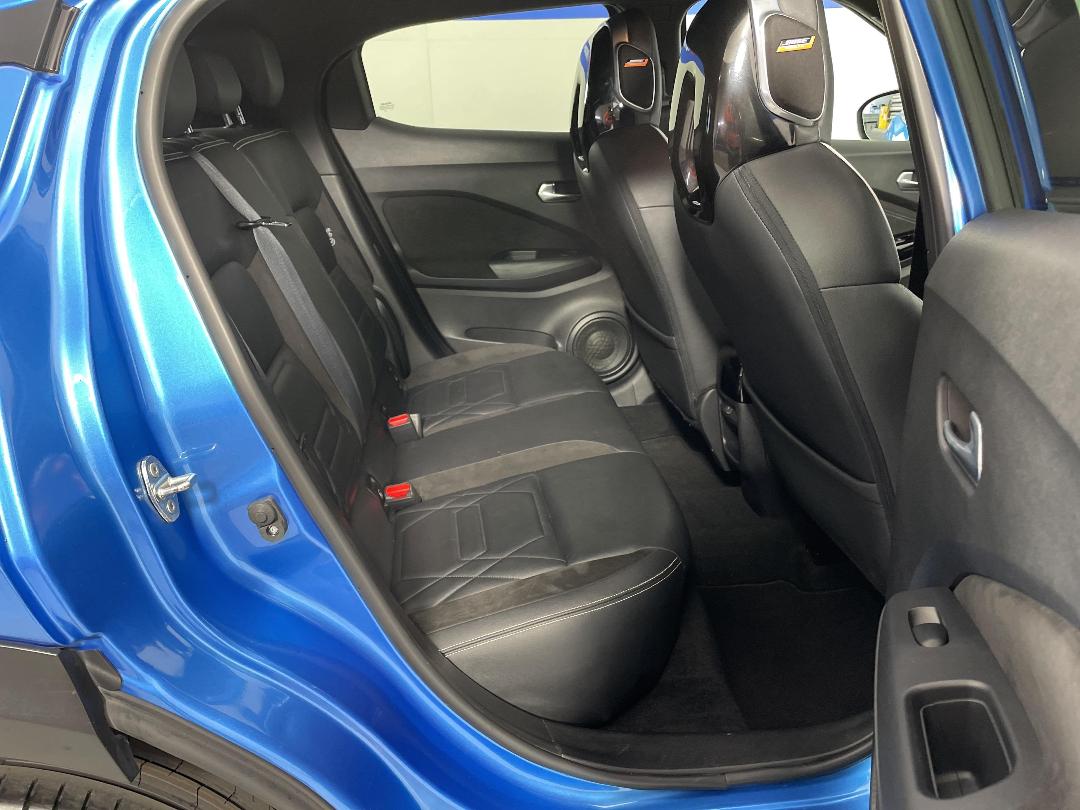 Photo '20' of Nissan Juke Photo '20' of Nissan Juke