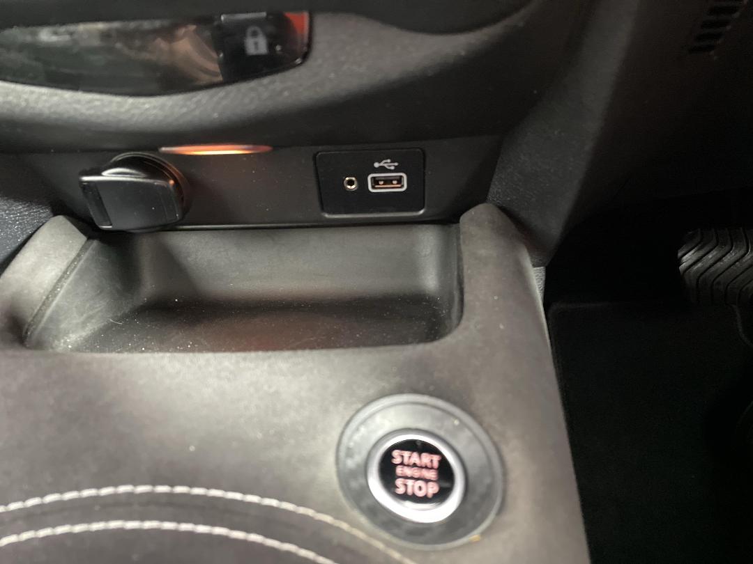 Photo '26' of Nissan Juke Photo '26' of Nissan Juke