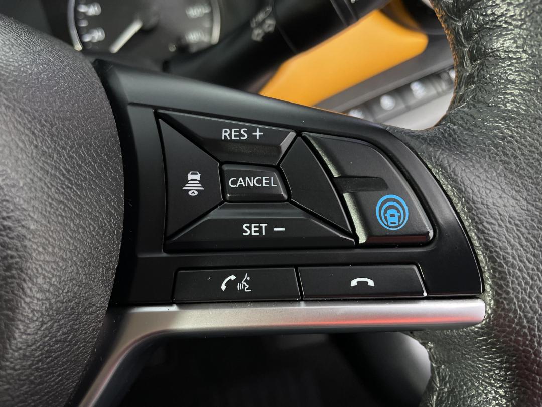 Photo '24' of Nissan Kicks Photo '24' of Nissan Kicks