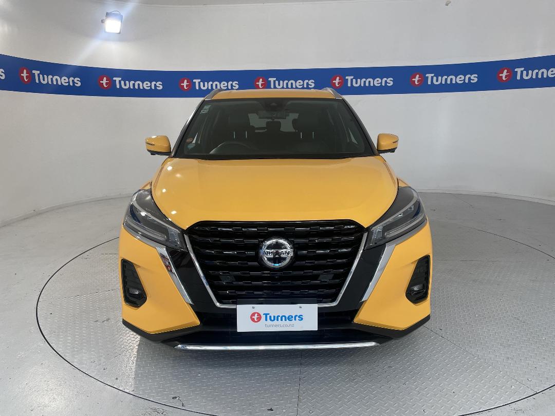 Photo '2' of Nissan Kicks