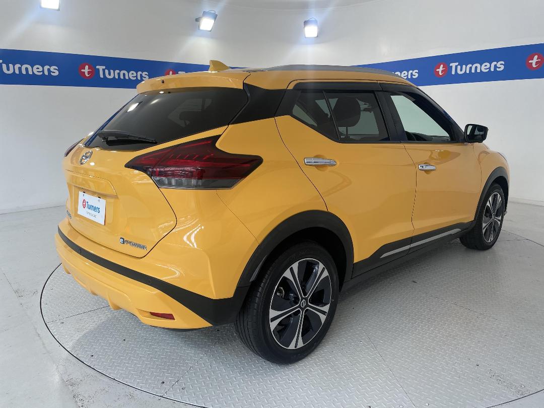 Photo '7' of Nissan Kicks