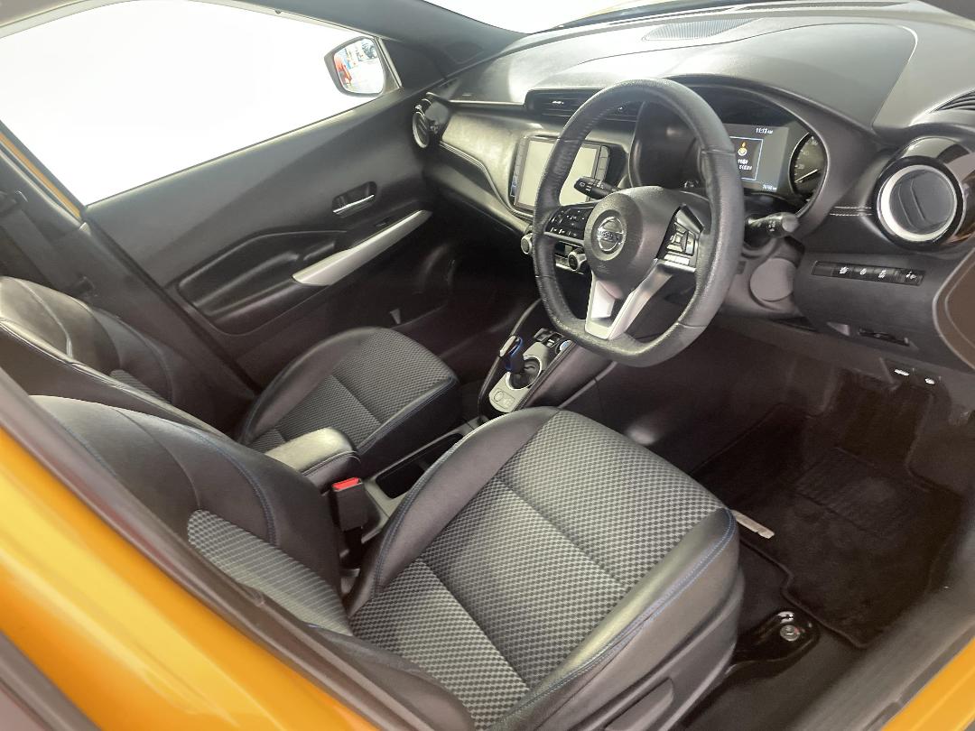 Photo '16' of Nissan Kicks