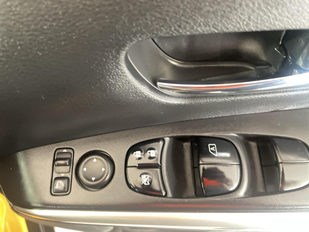 Photo '23' of Nissan Kicks