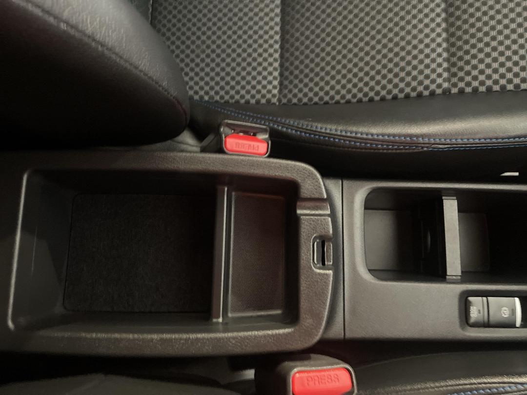 Photo '30' of Nissan Kicks