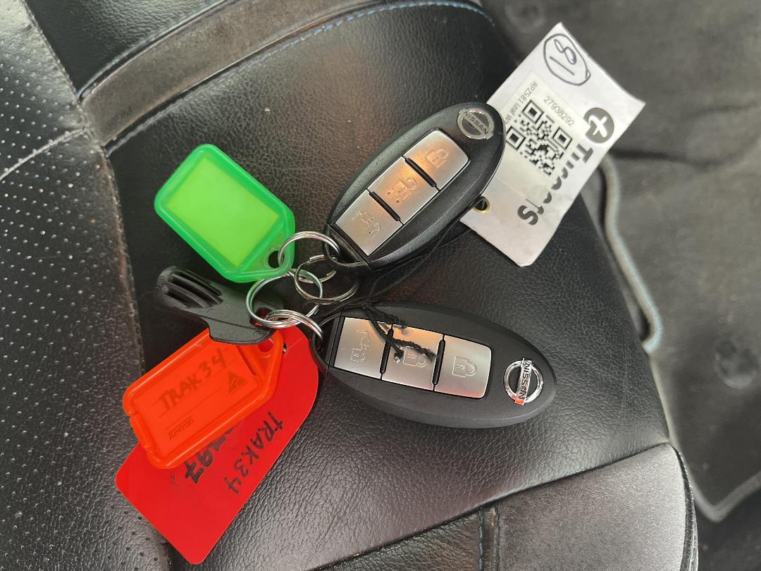 Photo '22' of Nissan Leaf