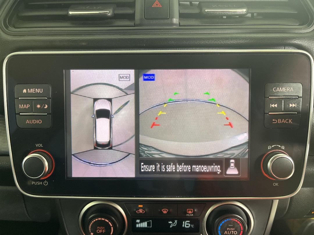 Photo '23' of Nissan Leaf