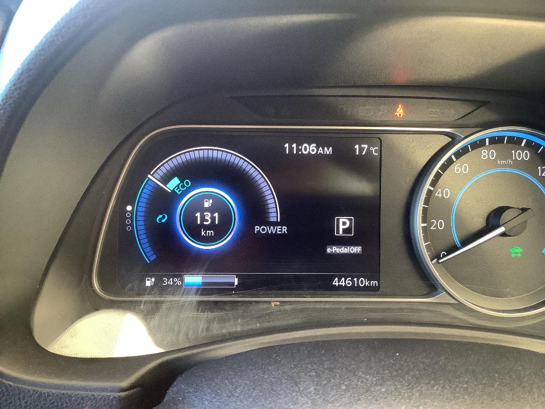 Photo '16' of Nissan Leaf