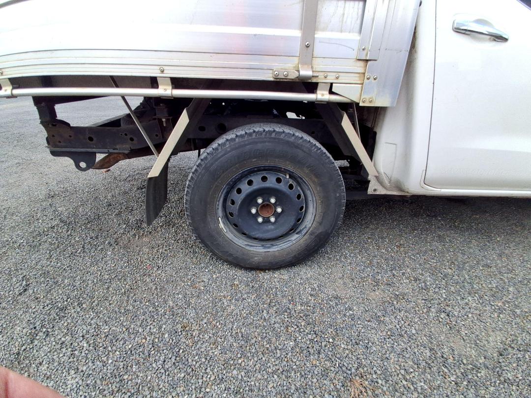 Photo '12' of Nissan Navara