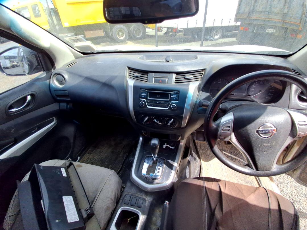 Photo '17' of Nissan Navara