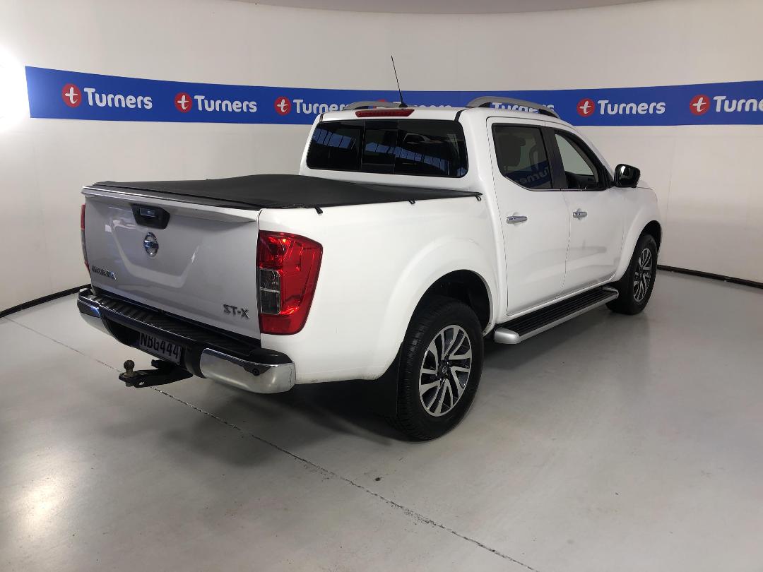 Photo '7' of Nissan Navara