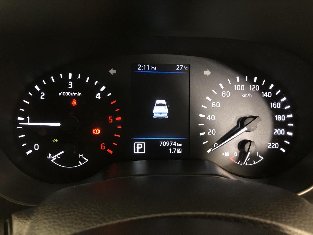 Photo '21' of Nissan Navara