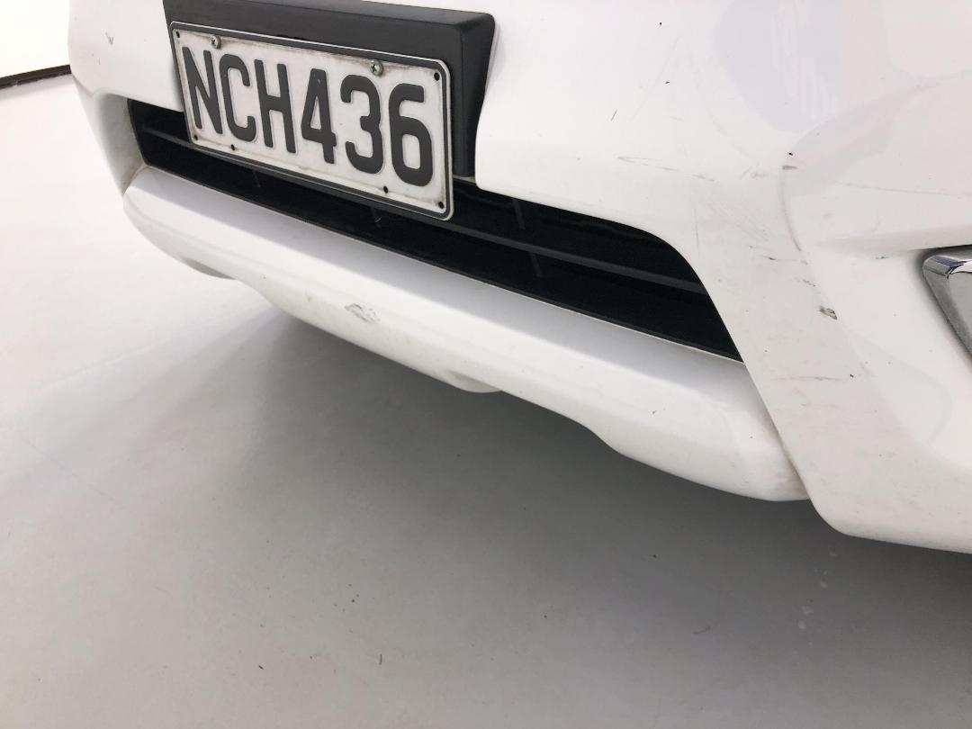 Photo '26' of Nissan Navara