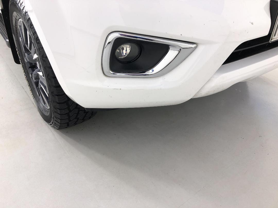 Photo '25' of Nissan Navara