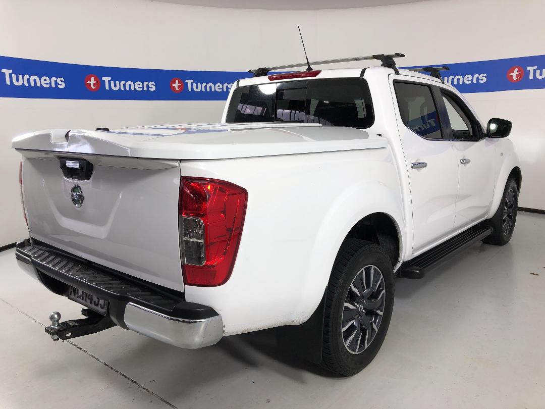 Photo '7' of Nissan Navara