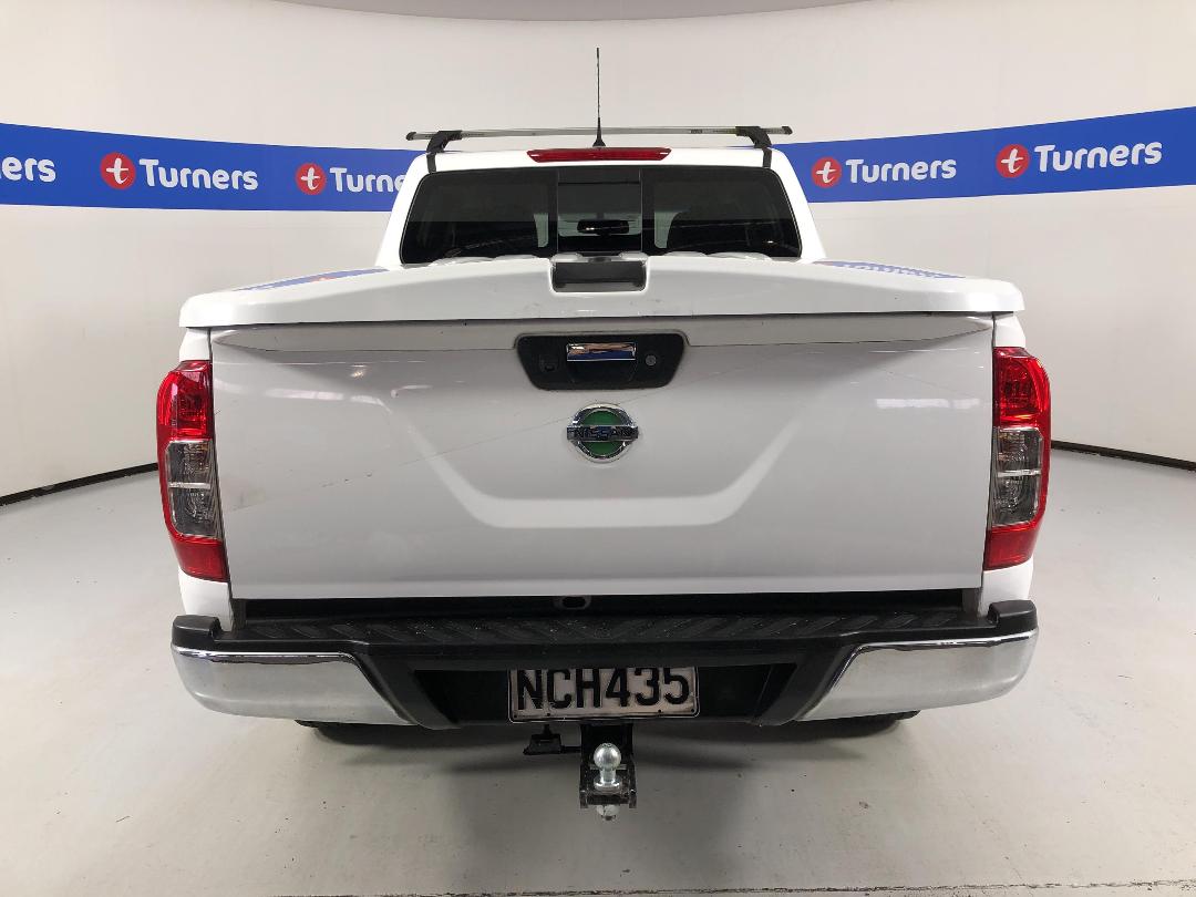 Photo '6' of Nissan Navara