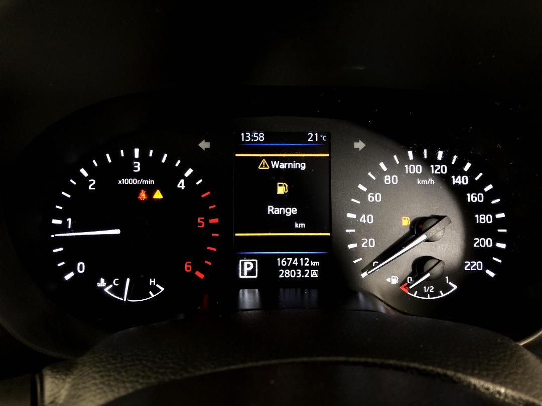 Photo '21' of Nissan Navara