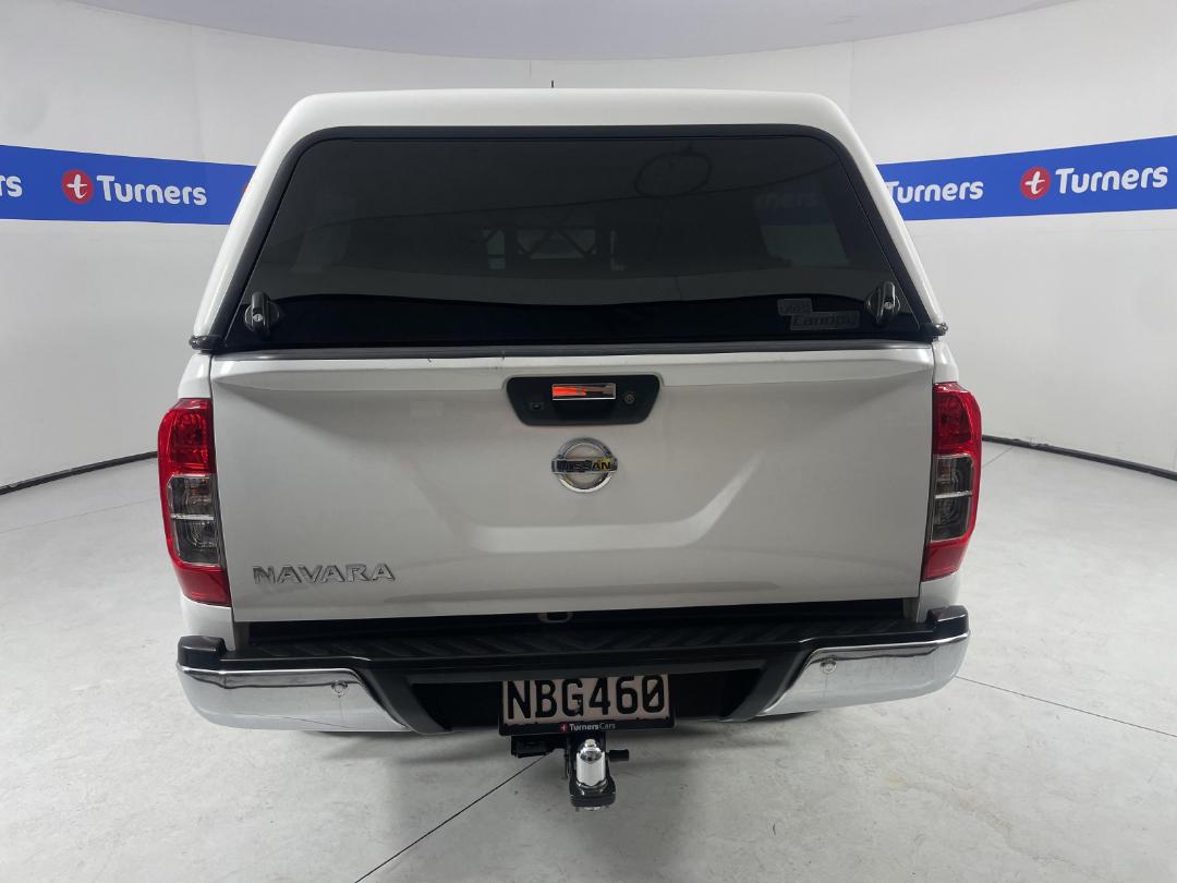 Photo '6' of Nissan Navara