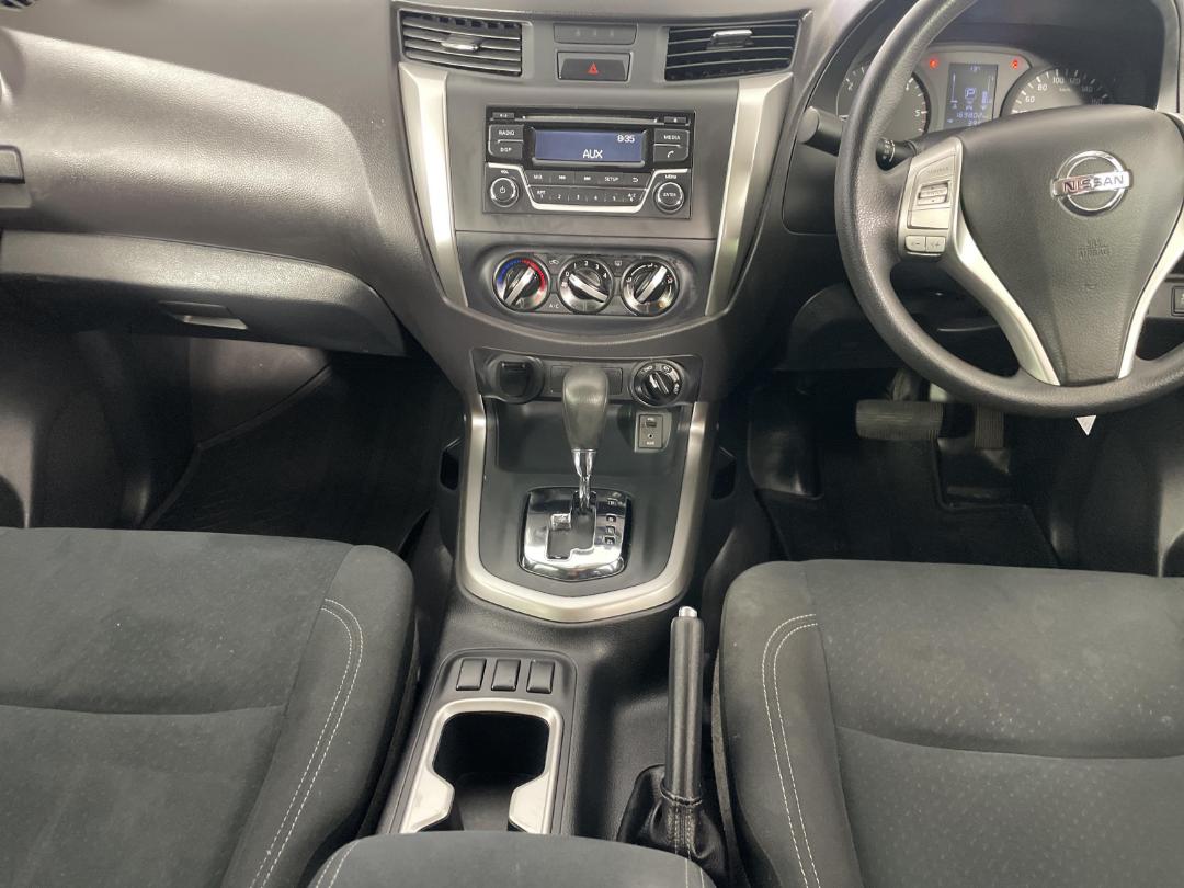 Photo '18' of Nissan Navara