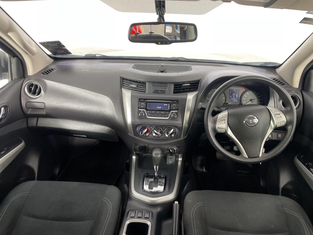 Photo '17' of Nissan Navara