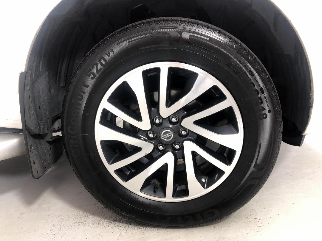 Photo '9' of Nissan Navara Photo '9' of Nissan Navara