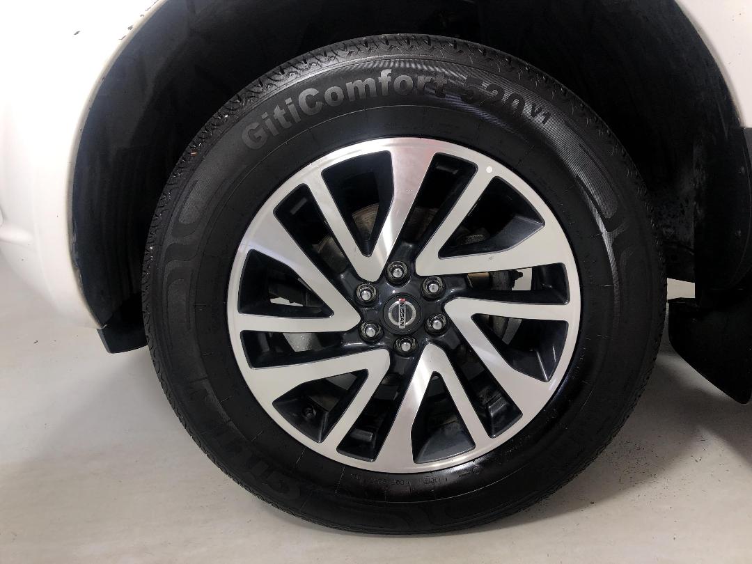 Photo '10' of Nissan Navara Photo '10' of Nissan Navara