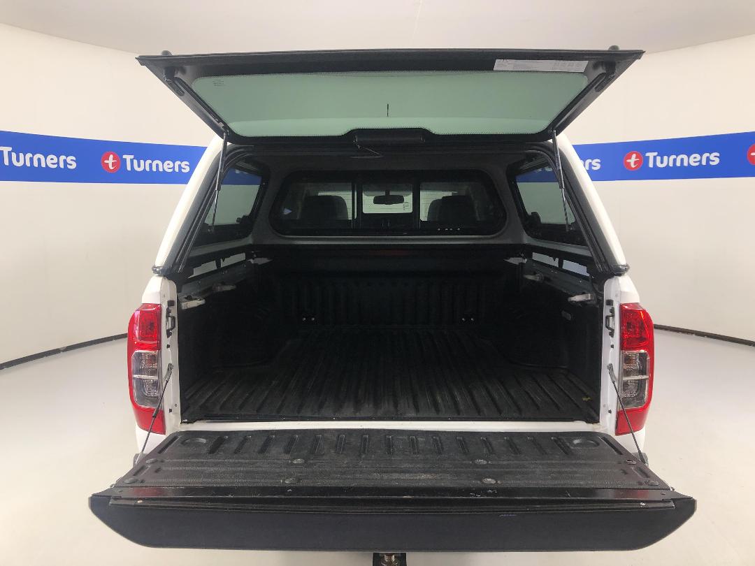 Photo '14' of Nissan Navara Photo '14' of Nissan Navara