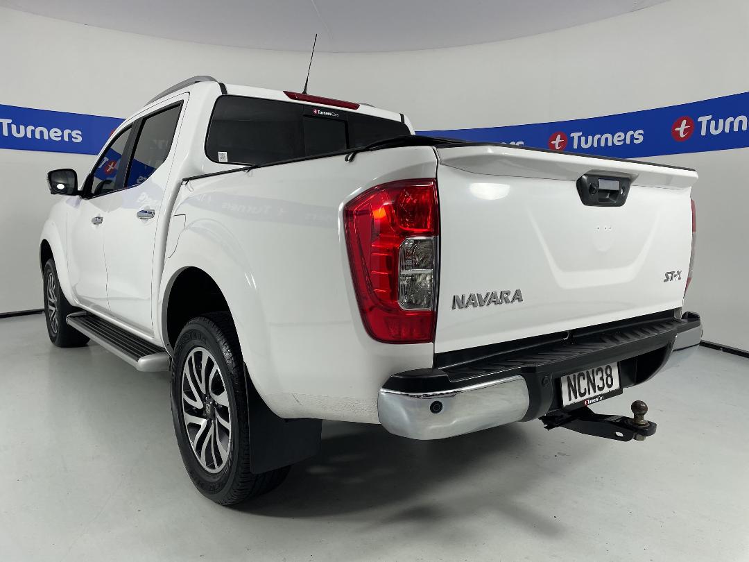 Photo '5' of Nissan Navara