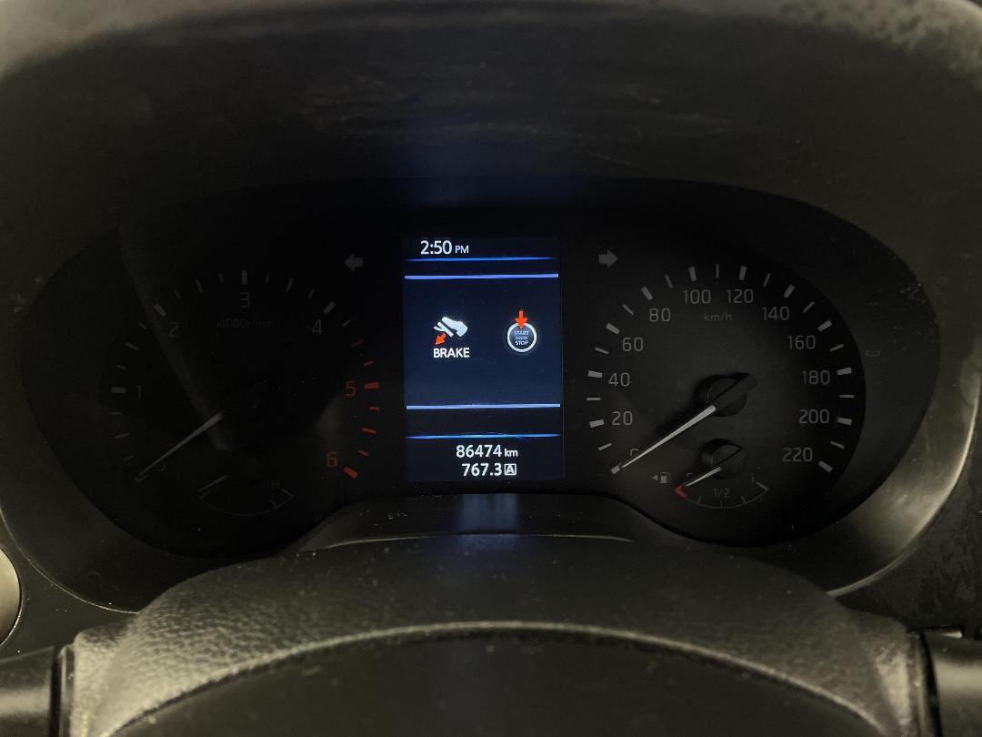 Photo '21' of Nissan Navara