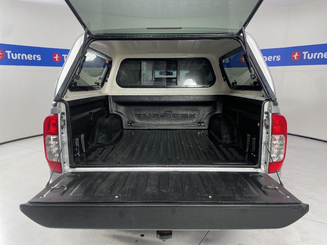 Photo '14' of Nissan Navara