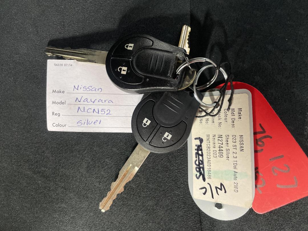 Photo '22' of Nissan Navara