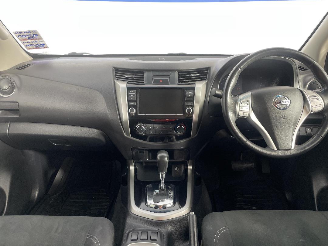 Photo '17' of Nissan Navara