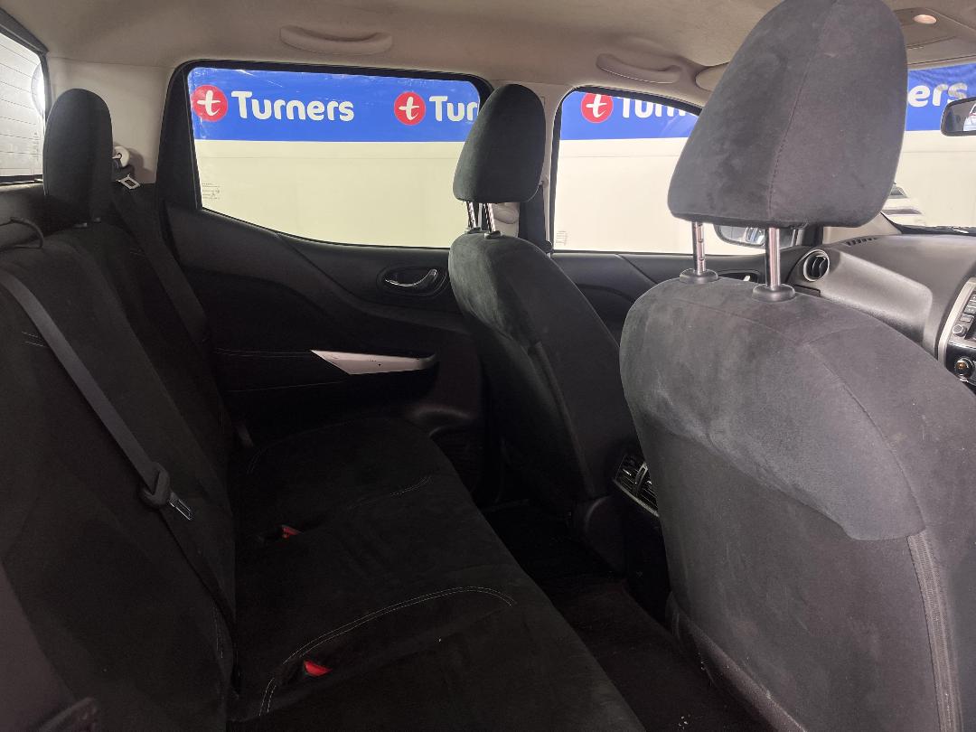 Photo '20' of Nissan Navara Photo '20' of Nissan Navara