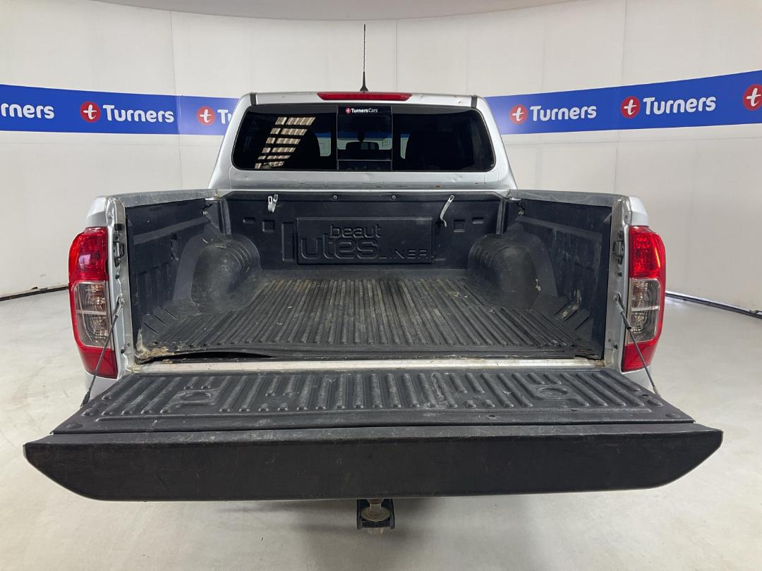 Photo '14' of Nissan Navara Photo '14' of Nissan Navara