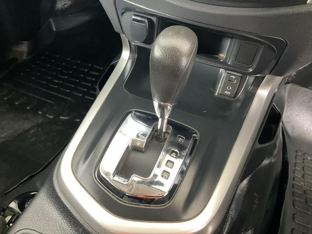 Photo '18' of Nissan Navara Photo '18' of Nissan Navara